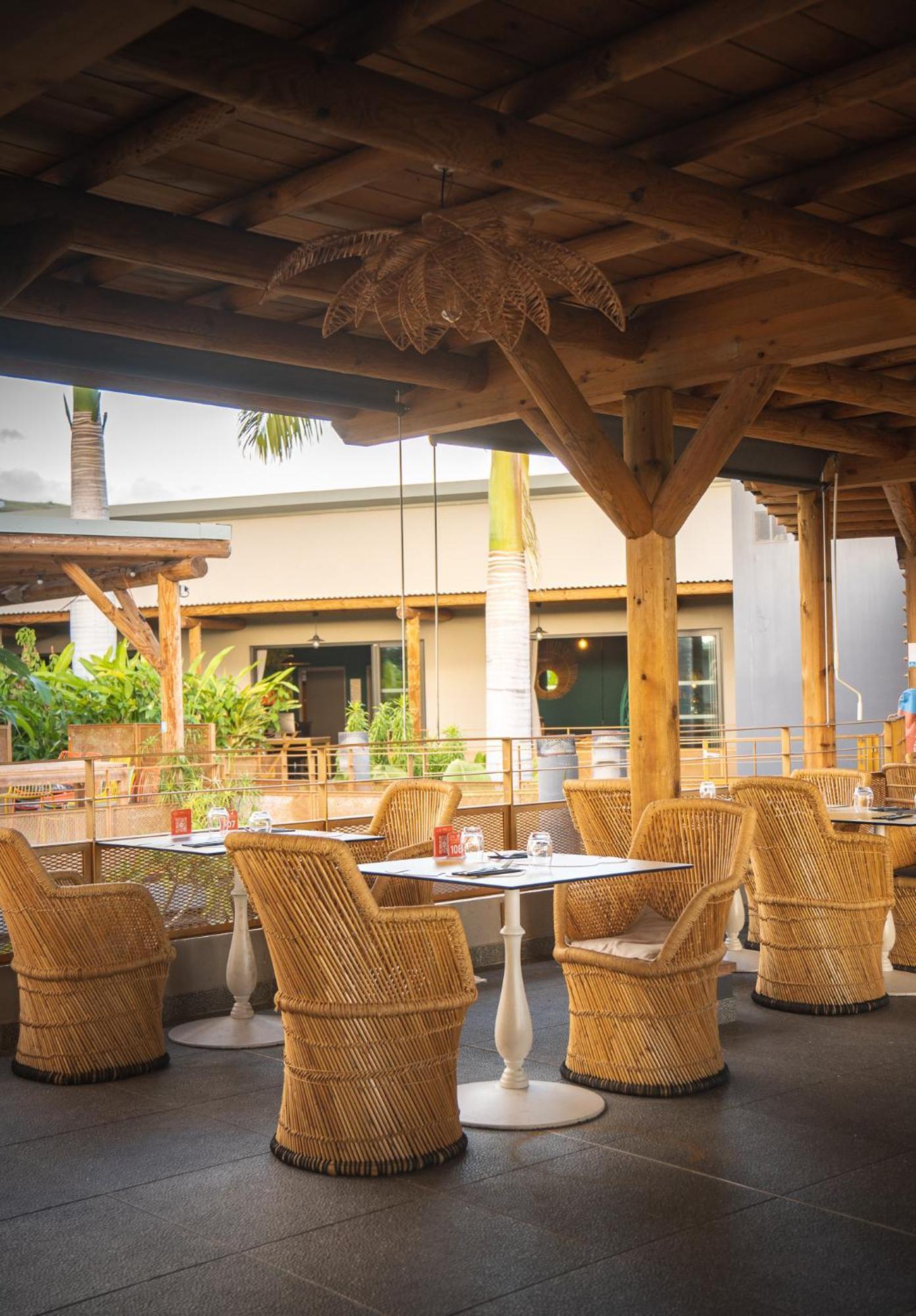 Dina Morgabine Saint Gilles Hotel Exterior foto